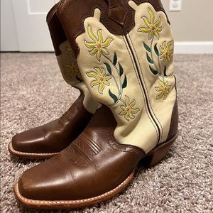 Cowgirl Boots Floral